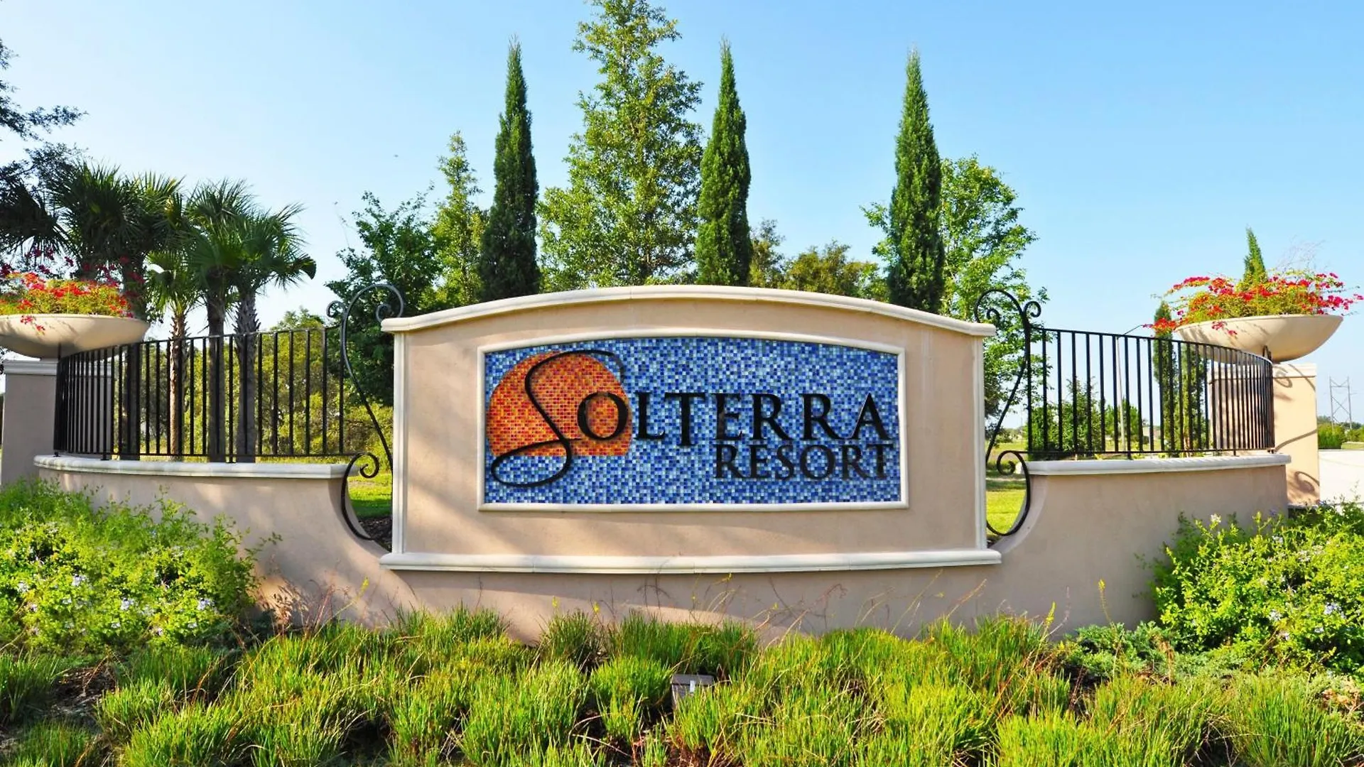 דבנפורט Top Villas - Solterra Resort 717 בית נופש